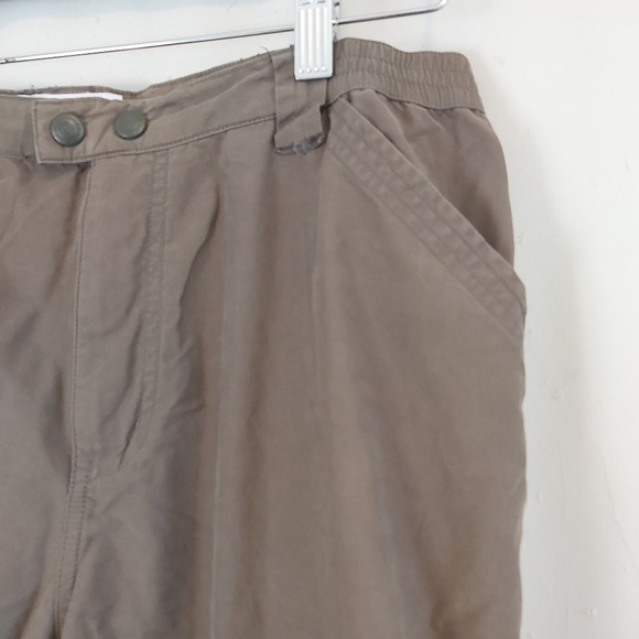 COLUMBIA | Woman's Convertible Pants Tan Size 12 - Picture 4 of 14